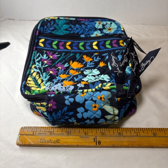 Vera Bradley Insulated Classic Midnight Blues LunchBox Tote Quilted Zip RETIRED - Picture 9 of 9